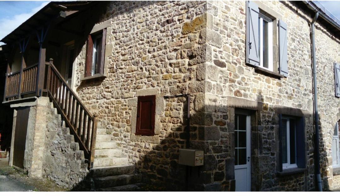 Maison De Village Goutrens Экстерьер фото